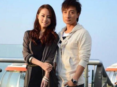 方力申与女生甜蜜互动，浪漫瞬间引粉丝尖叫